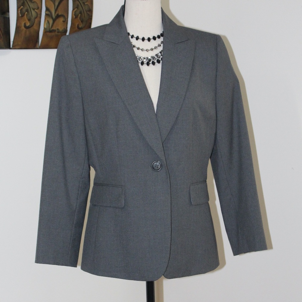 Tahari Arthur S. Levine, 1button grey suit blazer